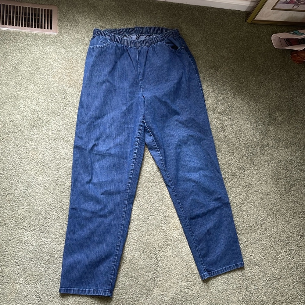 18w pull-on elastic waist jeans